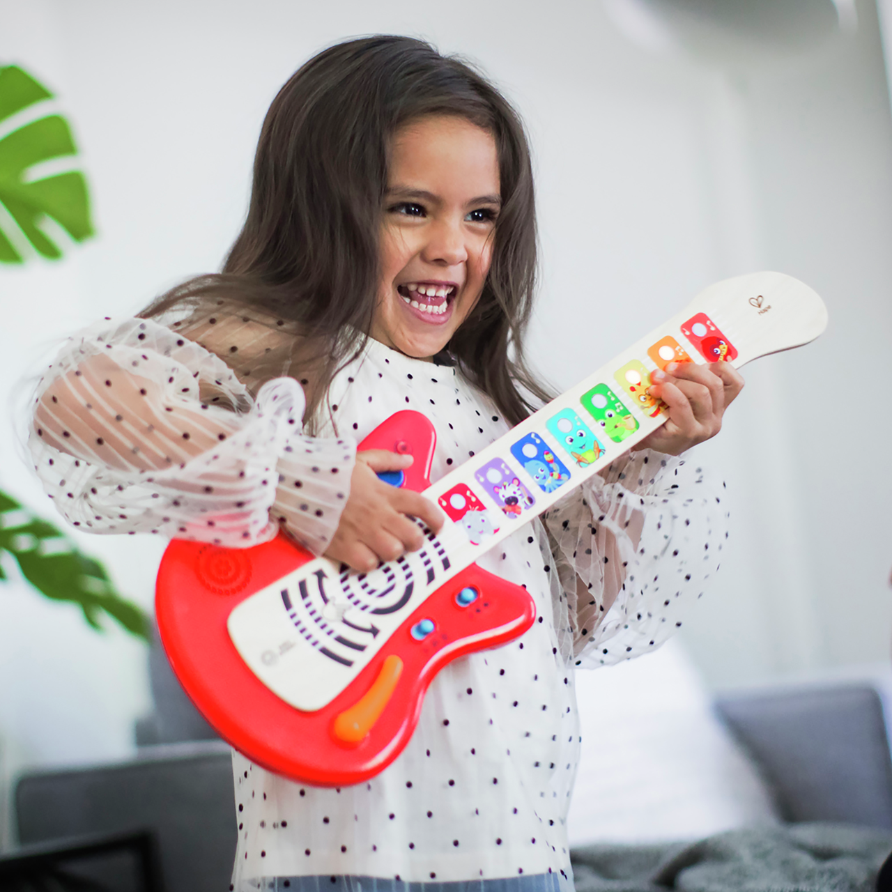 Together in Tune Guitar™  Connected Magic Touch™ Together in Tune Guitar™  Connected Magic Touch™