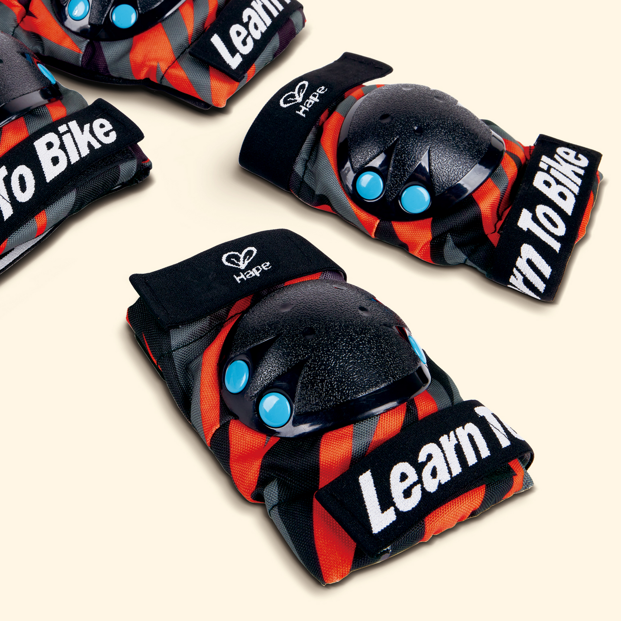 Off Road Knee and Elbow Pads Off Road Knee and Elbow Pads