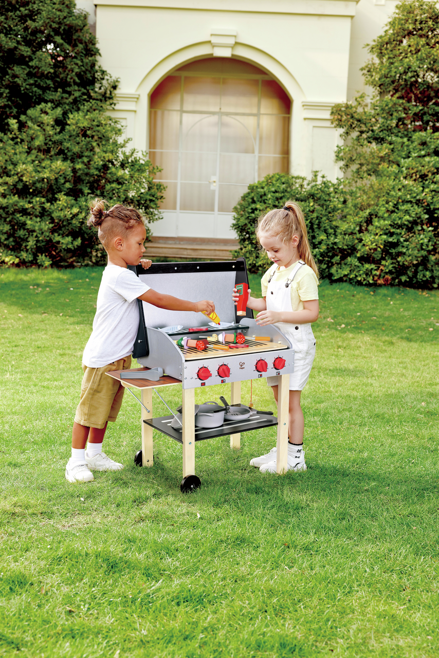 Gourmet Grill (with food)